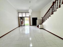 Chartwell Drive (D19), Terrace #500401411